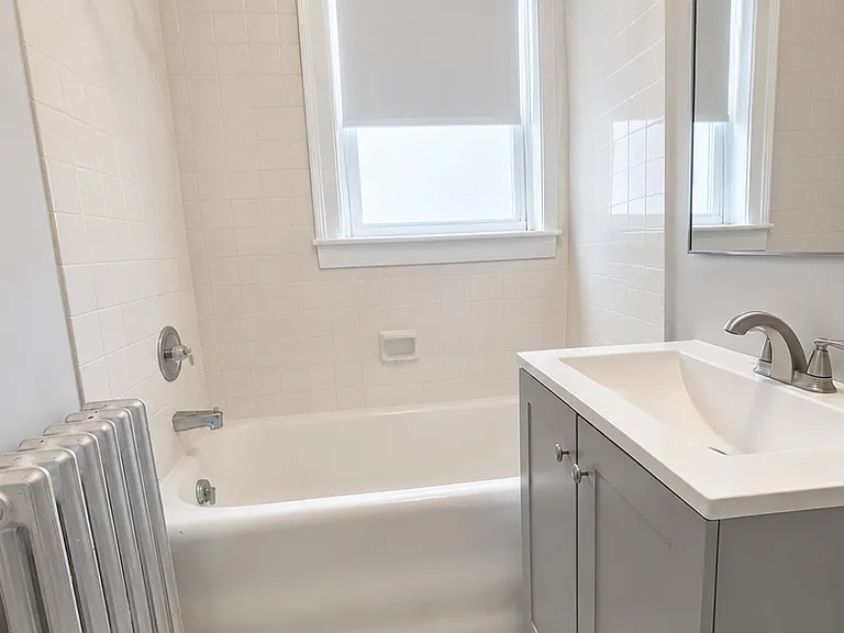 1108 Curtiss St — Photo 11