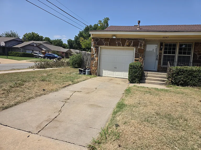 3247 NW 47th St — Photo 5