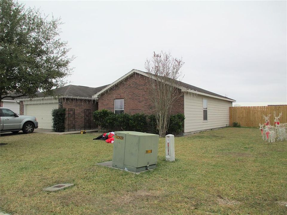 1st image of 2128 Redfish Dr