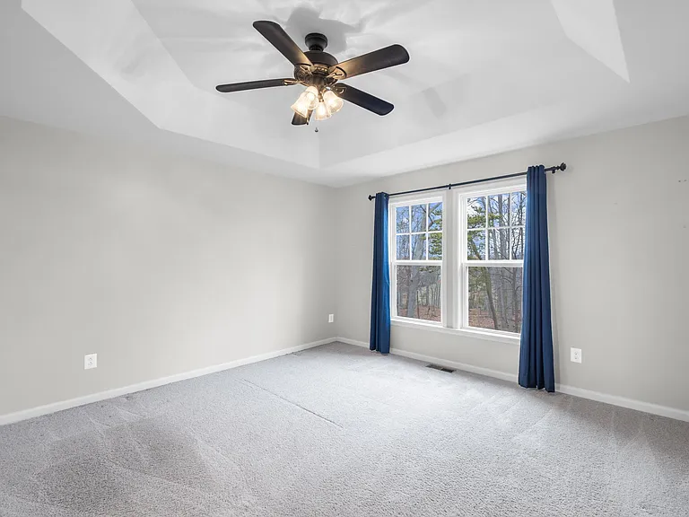 133 Biscane Ct — Photo 10