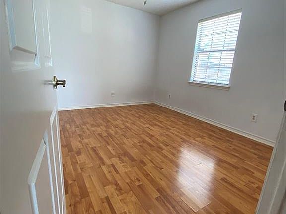 5th image of 101 Brookway Dr