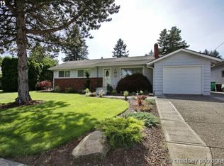 203 SE 154th Ave, Portland, OR 97233
