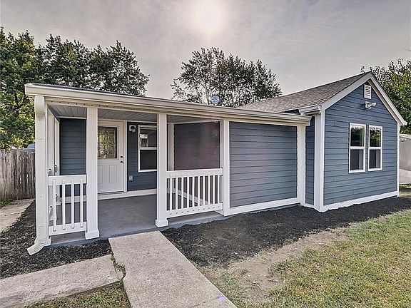2nd image of 5524 N Clover Elm Dr