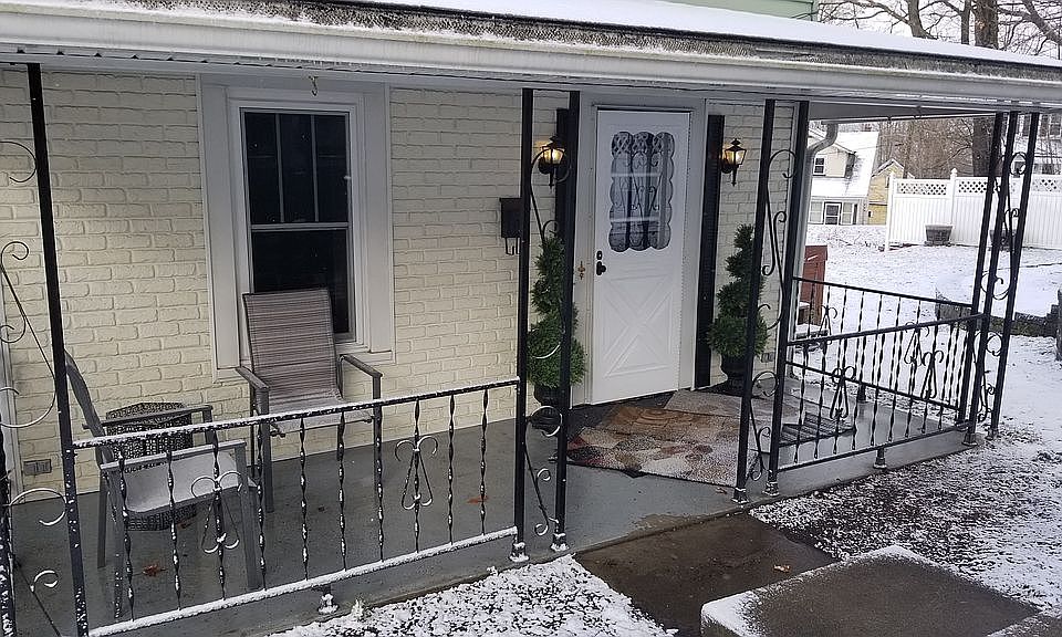 1st image of 347 Broad Ave