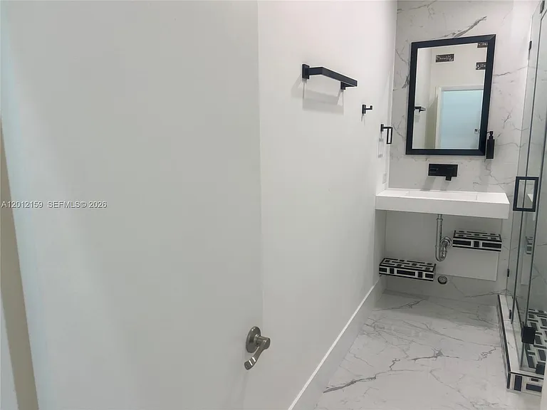 13595 SW 99th St — Photo 32