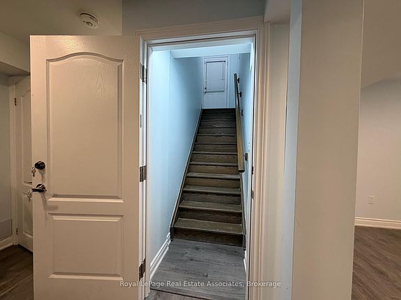 4th image of 23 Bandera Dr #Basement