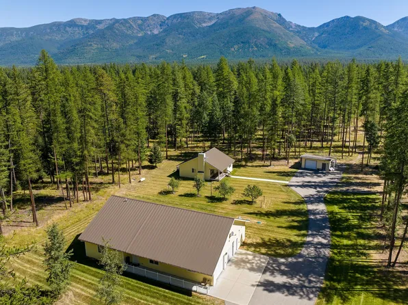 12708 Sunburst Dr, Bigfork, MT 59911