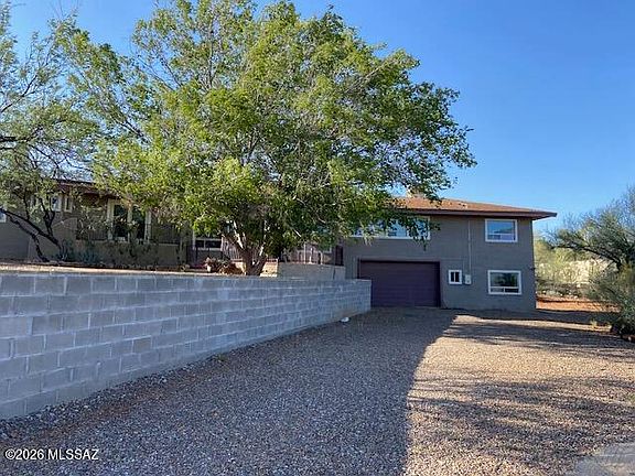 2nd image of 63880 E Quijote St