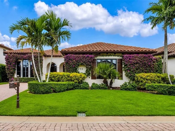 2220 Residence CIR, NAPLES, FL 34105