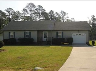202 Cantle Ct, Jacksonville, NC 28540