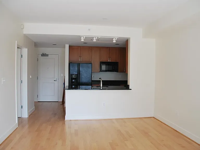 4101 Albemarle St NW #339 — Photo 12