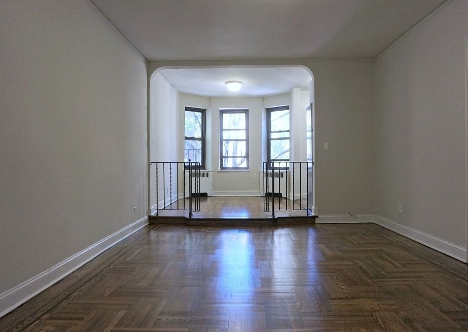 1st image of 3111 Broadway #F6