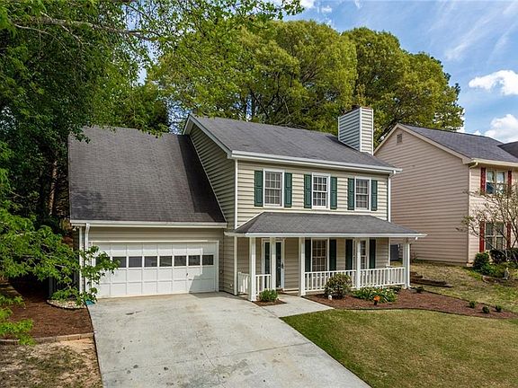 3rd image of 1205 Hunters Creek Ct
