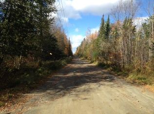 17 Bog Brook Rd, Dover Foxcroft, ME 04426