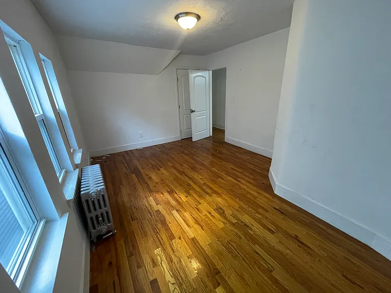 91 Devon St #3 — Photo 9
