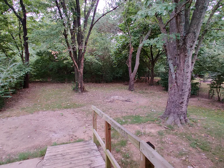 1351 N Stephens Ave — Photo 14