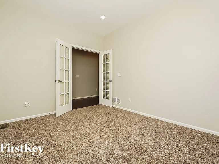 12722 E 105th Ave — Photo 11