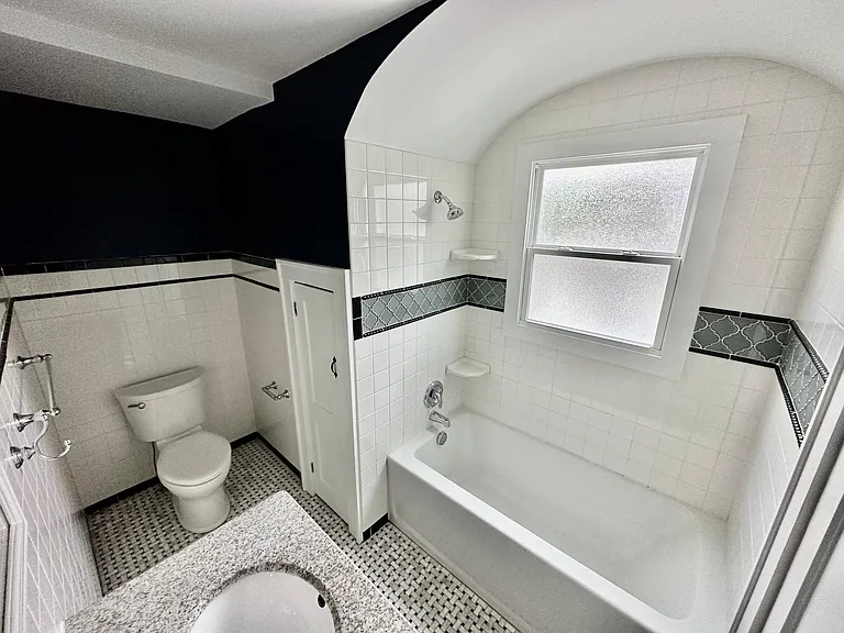 622 Norton Ave — Photo 13