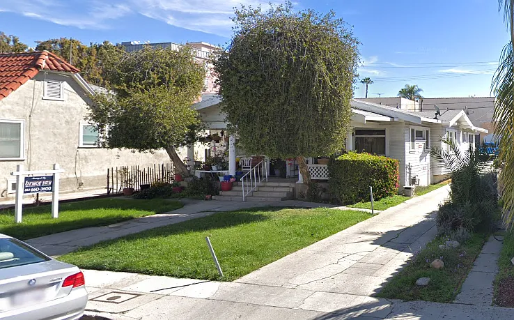 1320 N Harvard Blvd — Photo 1