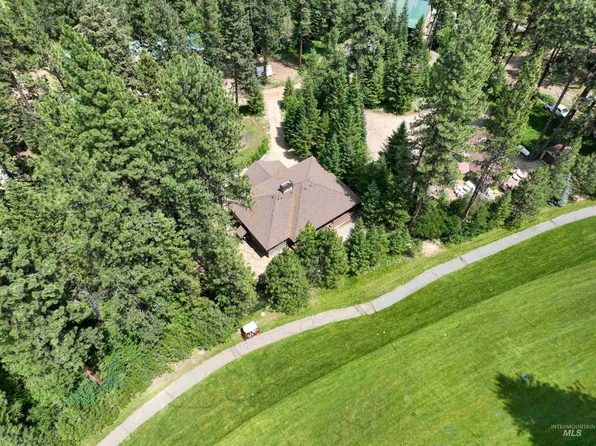 32 Sunrise Dr, Garden Valley, ID 83622