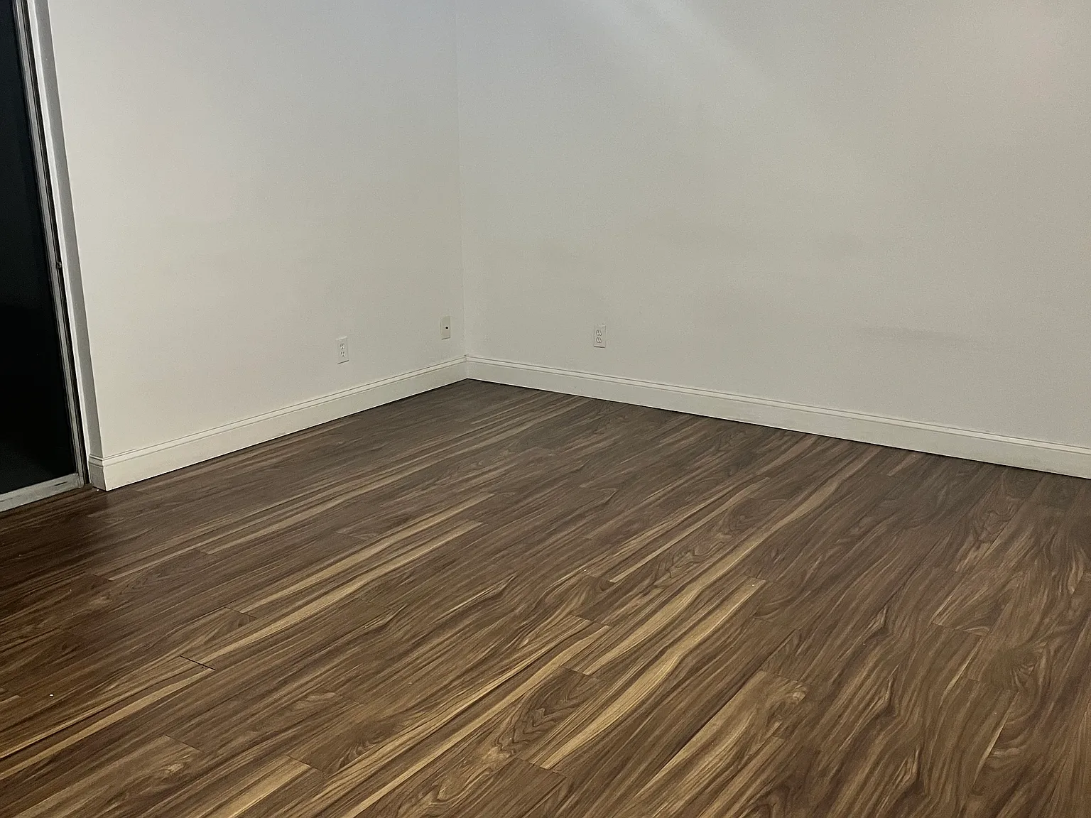 1 bed, 760 sqft, $1,350 — Photo 2