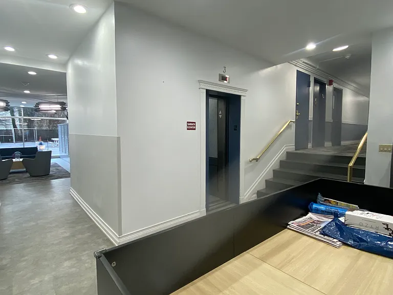 285 Aycrigg Ave #20C — Photo 6