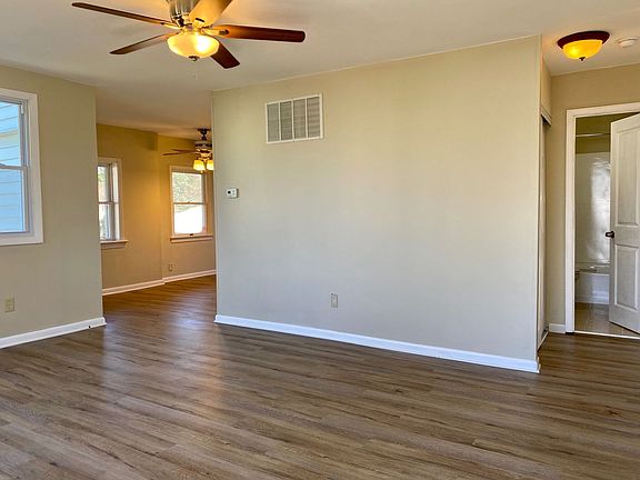 4th image of 2025 Tred Avon Rd