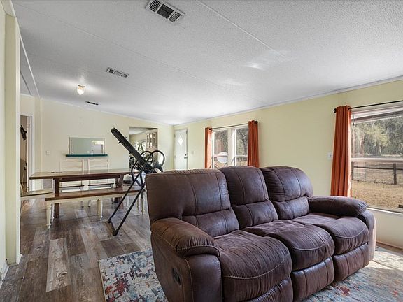 4th image of 12290 NW 85th Ave