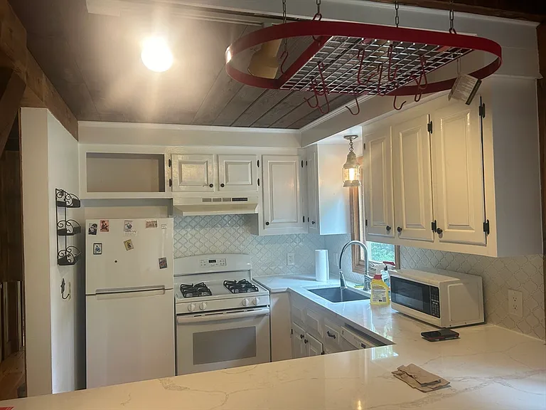 16 Church St #1 — Photo 9
