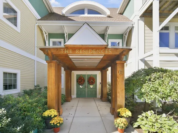 6 Green Way APT 101, Wayland, MA 01778