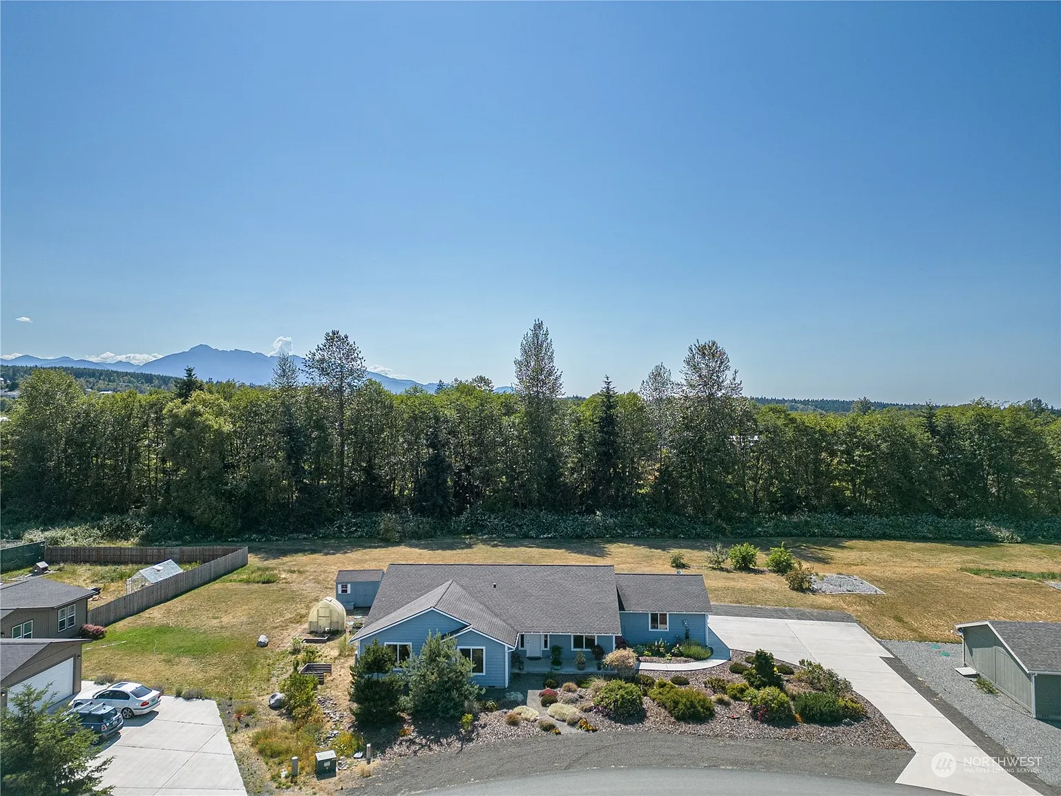 161 Chiesa Place photo 1