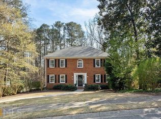 2420 Mitchell Rd NE, Marietta, GA 30062