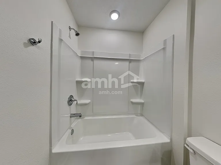 27273 Saint Andrews Ave — Photo 16