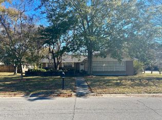 100 Royal Dr, Long Beach, MS 39560