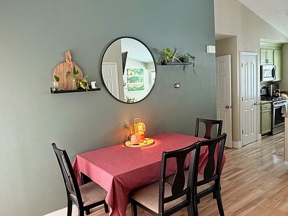 4th image of 5955 Wisteria Dr
