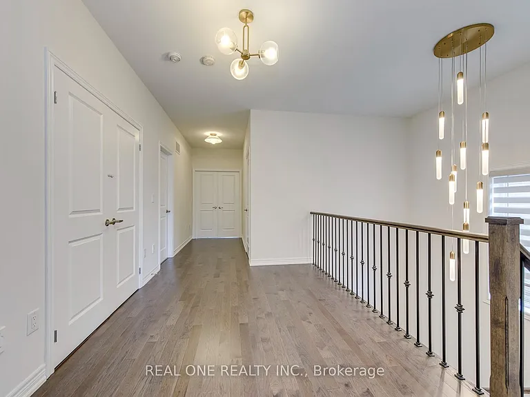140 Zachary Cres — Photo 25