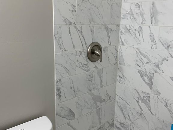 4th image of 3610 Vinyard Way