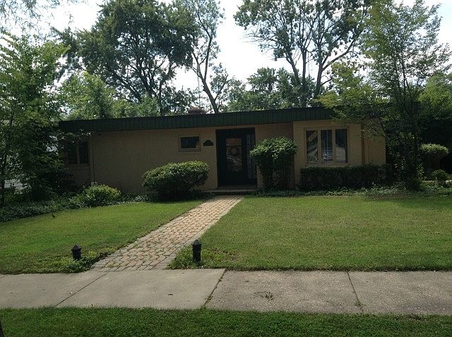 1st image of 2121 8th Pkwy