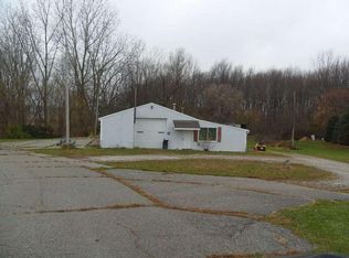 1249 Miami Trl, Bremen, IN 46506