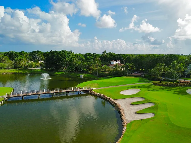 210 Coral Cay Ter — Photo 46