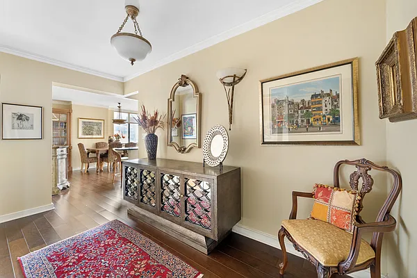 Sold by Douglas Elliman | media 4