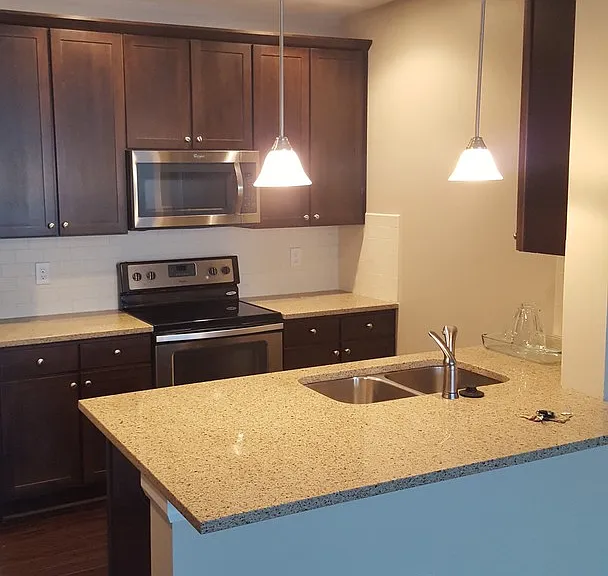 1378 King Avenue — Photo 1