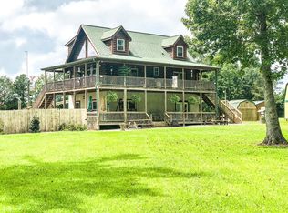 126 Calm Waters Dr, Eutawville, SC 29048