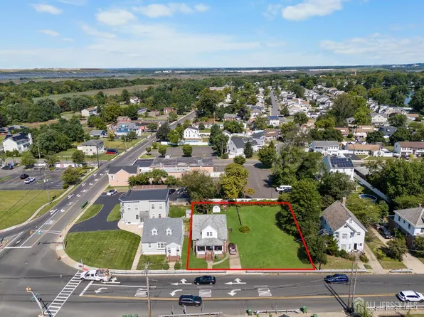 55 Washington Rd, Sayreville, NJ 08872