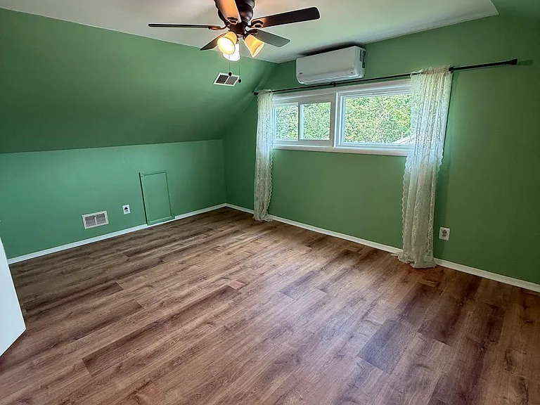 816 Crothers Ln — Photo 22