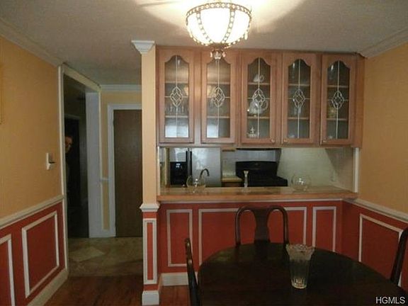 2nd image of 914B Wheeler Ave #914B