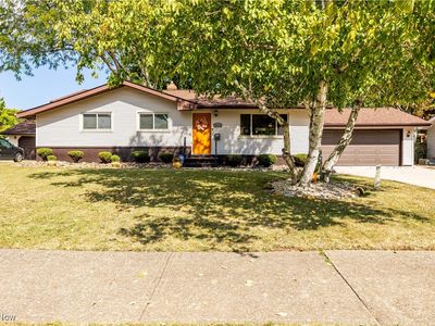 26934 Eastwood Ln, Olmsted Township, OH, 44138