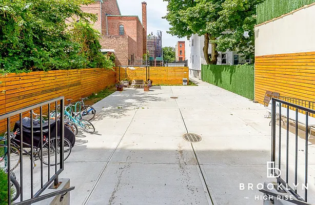 Rented by Brooklyn High Rise LLC | media 11