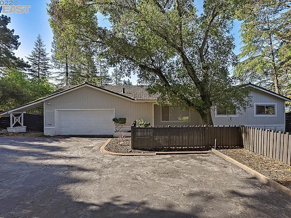 13225 Skyline Blvd, Oakland, CA 94619 | Zillow