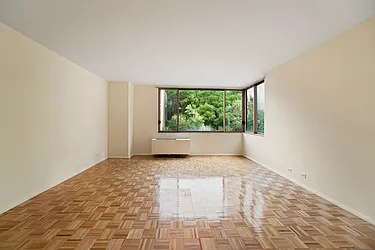 Rented by RELO REDAC INC.